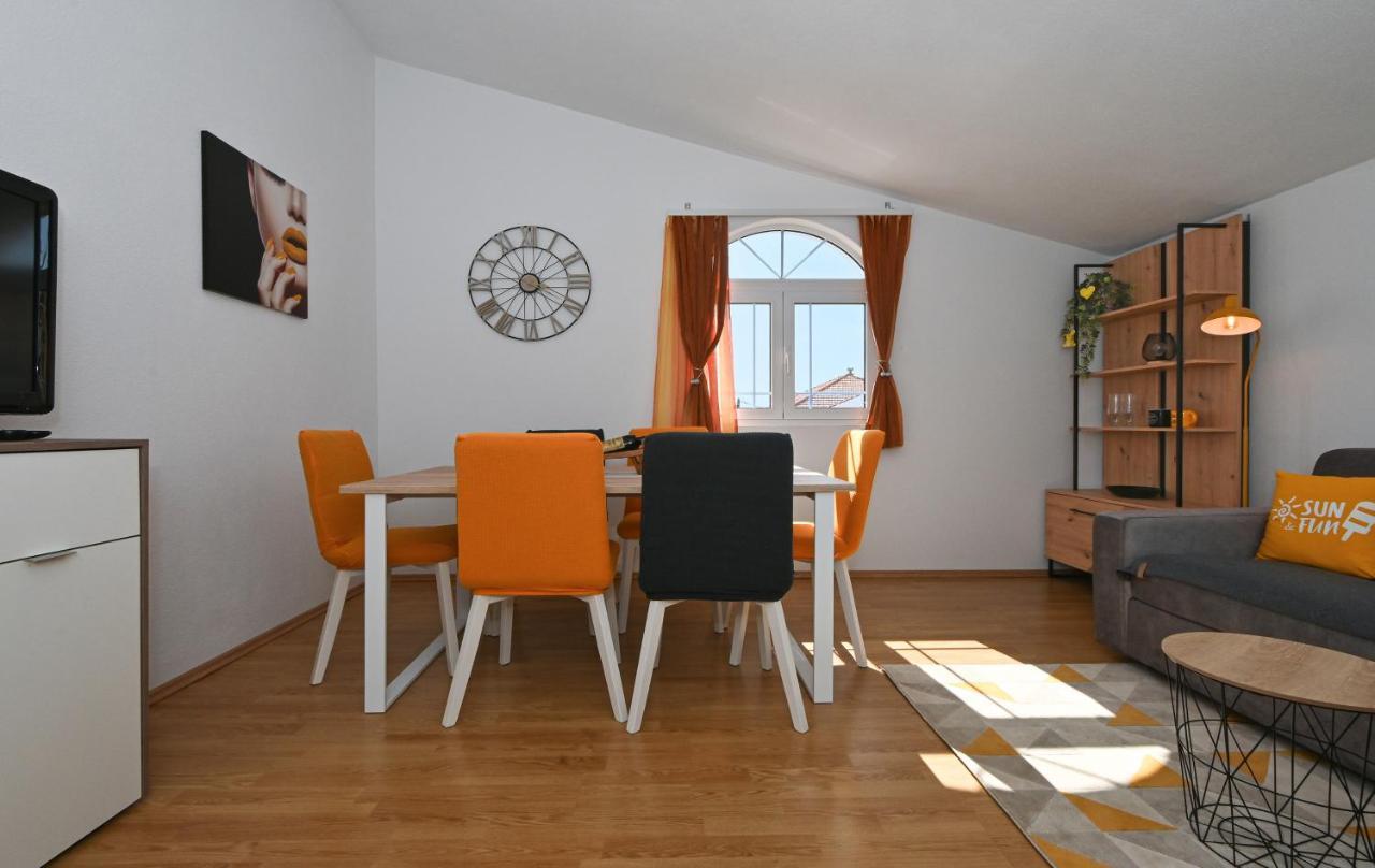 Apartments Ljube Trogir Zewnętrze zdjęcie